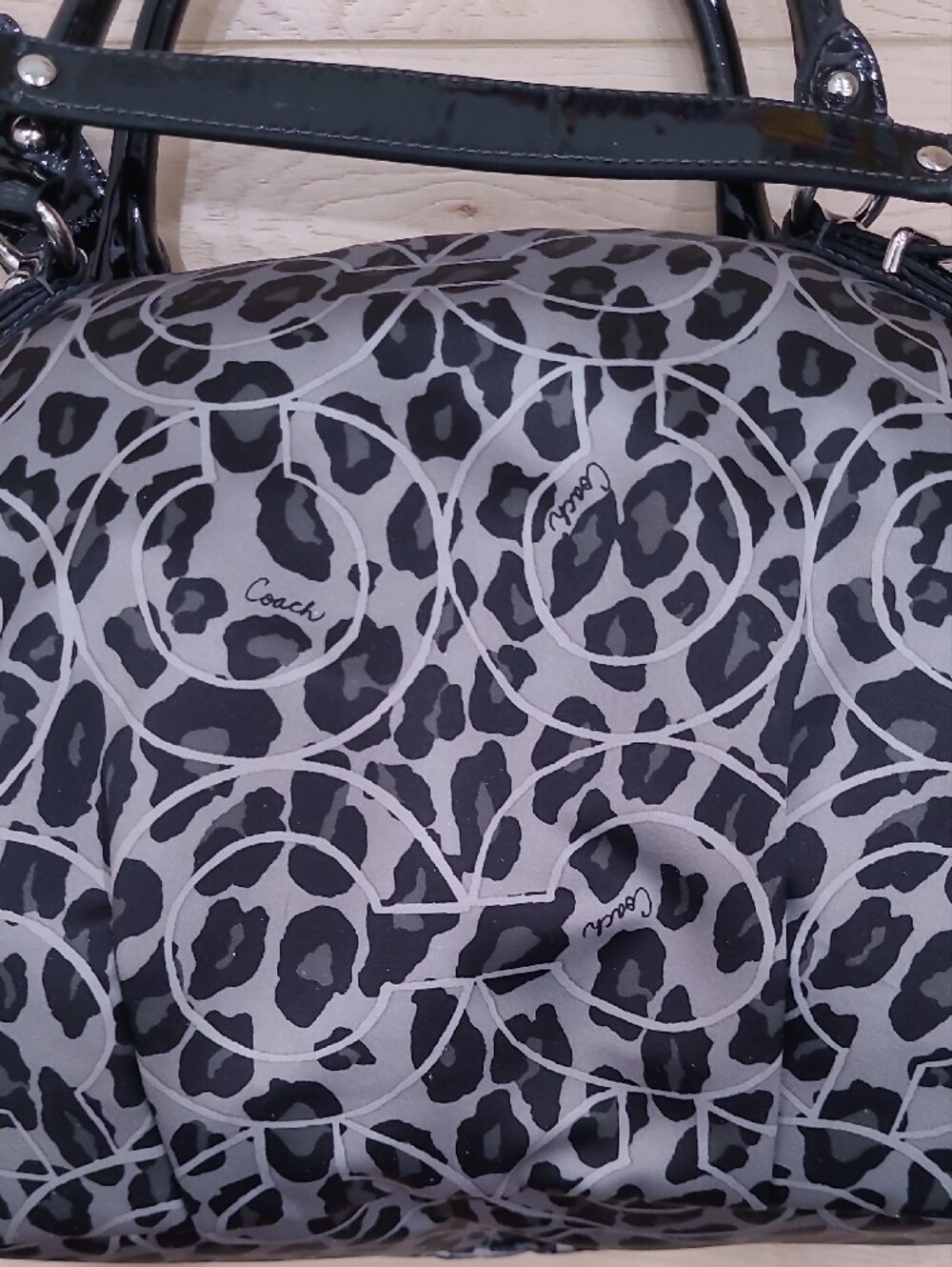 2010's Vintage Coach Madison Ocelot Sophia Satchel - Picture 8 of 16